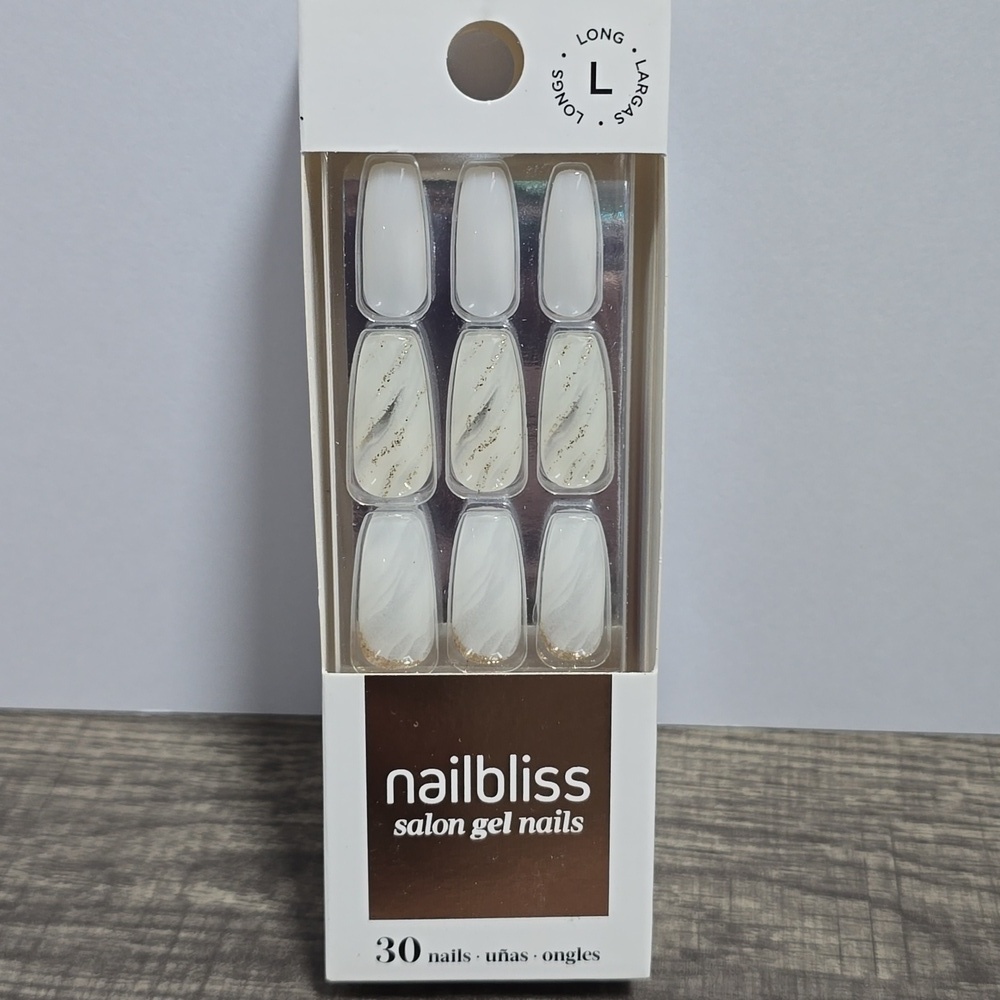 Dashing Diva NailBliss Salon Gel Nails Long Length Brand New White